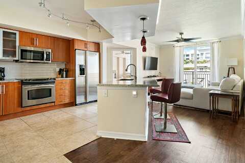 600 S Dixie Highway, West Palm Beach, FL 33401