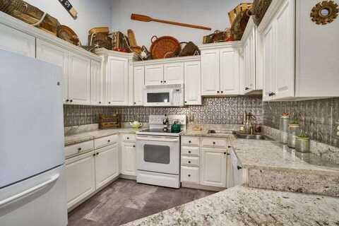 6520 Chasewood Drive, Jupiter, FL 33458