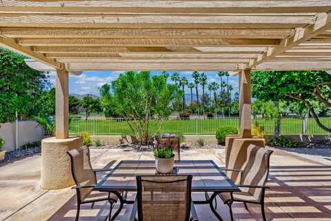 285 Kavenish Drive, Rancho Mirage, CA 92270