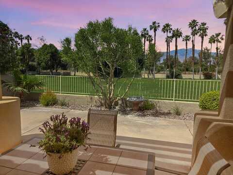 285 Kavenish Drive, Rancho Mirage, CA 92270