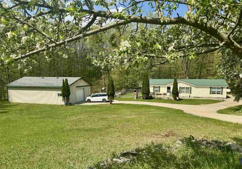 2331 E Monroe, Harrison, MI 48625