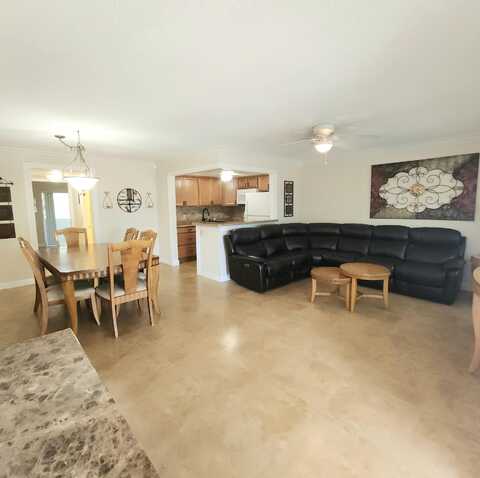 173 Kent J, West Palm Beach, FL 33417