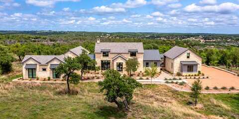 201 Eldorado Ridge Dr, Fredericksburg, TX 78624