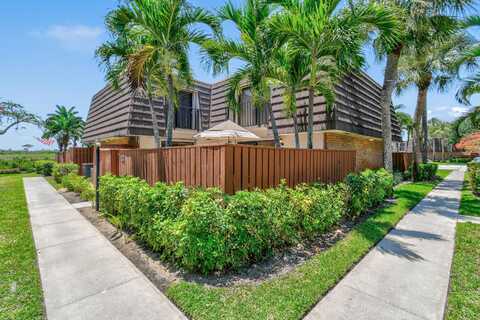 1918 19th Court, Jupiter, FL 33477