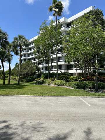 23200 Camino Del Mar, Boca Raton, FL 33433
