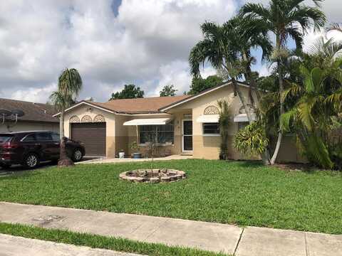 22751 SW 64th Way, Boca Raton, FL 33428