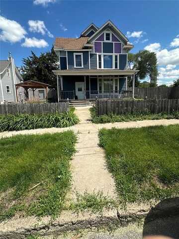 1717 10th Street, Des Moines, IA 50314