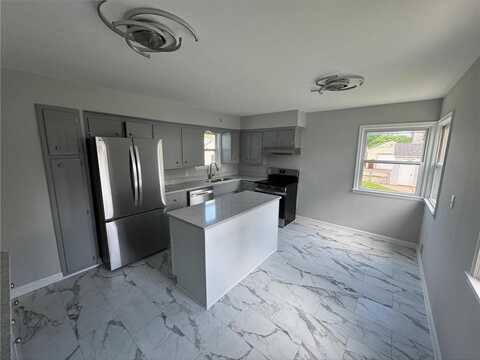 146 Dale Street W, South Saint Paul, MN 55075
