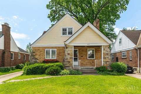 1817 Blackstone Place, Cincinnati, OH 45237