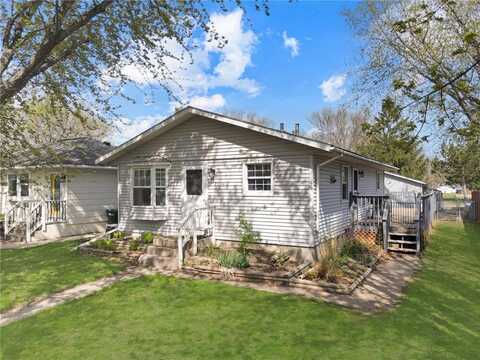 709 6th Street SW, Little Falls, MN 56345
