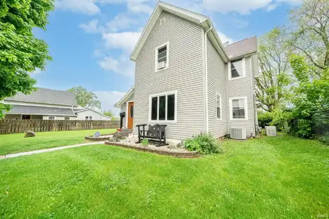 325 E MARSHALL Street, Marion, IN 46952