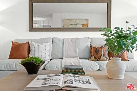 11670 W Sunset Blvd, Los Angeles, CA 90049
