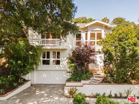 454 Sycamore Rd, Santa Monica, CA 90402