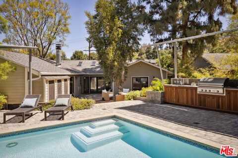 4883 Excelente Dr, Woodland Hills, CA 91364