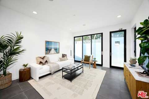 746 Brooks Ave, Venice, CA 90291