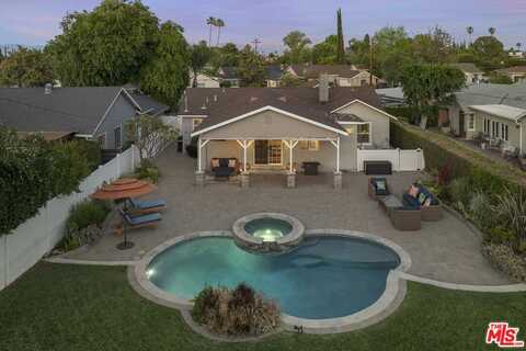 7715 Mcnulty Ave, Winnetka, CA 91306