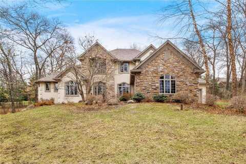 6 Red Forest Way, North Oaks, MN 55127
