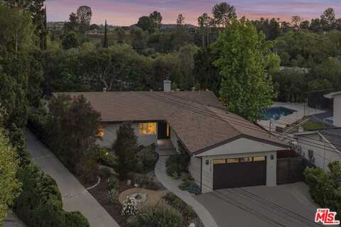 24108 Albers St, Woodland Hills, CA 91367