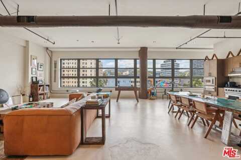 1645 N Vine St, Los Angeles, CA 90028