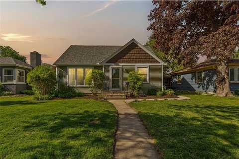 416 W 10th Street, Mankato, MN 56001