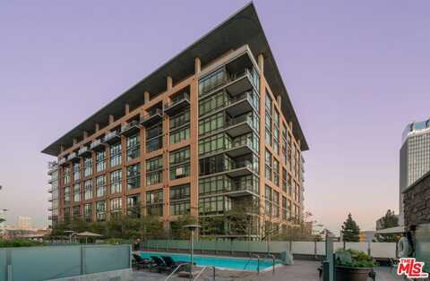 1111 S Grand Ave, Los Angeles, CA 90015