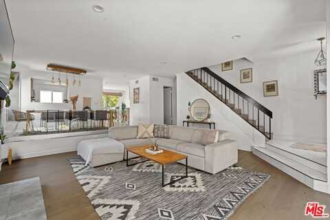 2630 11th St, Santa Monica, CA 90405