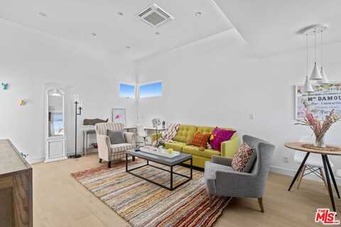 823 Flower Ave, Venice, CA 90291