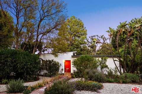 5940 Varna Ave, Valley Glen, CA 91401