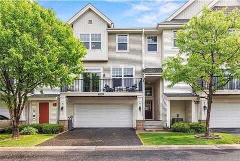 11852 Emery Village Drive N, Champlin, MN 55316