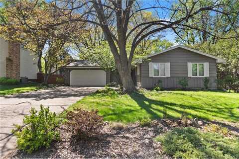 274 17th Avenue NW, New Brighton, MN 55112