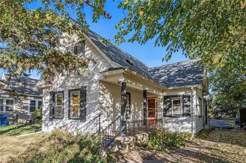 839 Englewood Avenue, Saint Paul, MN 55104