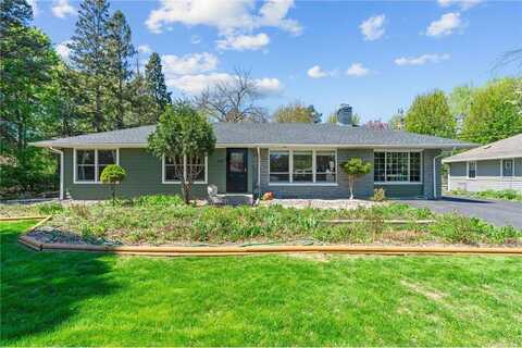2187 Dellwood Avenue, Roseville, MN 55113