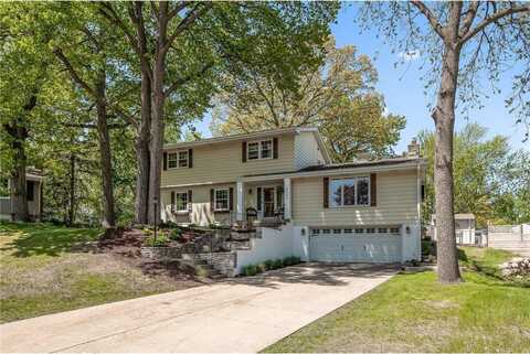 8040 34th Place N, Crystal, MN 55427