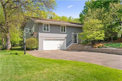 9610 28th Avenue N, Plymouth, MN 55441