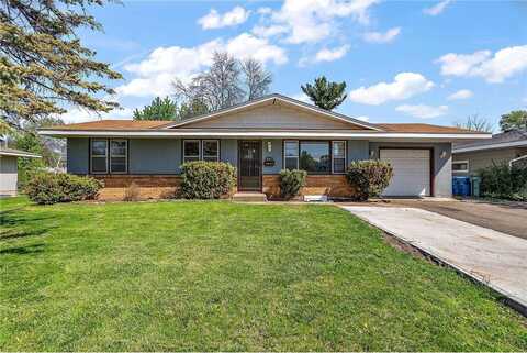 841 Mississippi Street NE, Fridley, MN 55432
