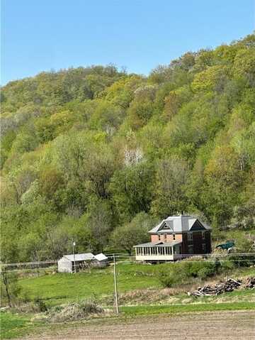 W1920 Rabbit Trail, Nelson, WI 54610