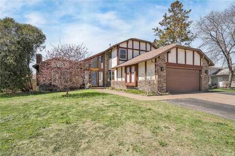 7701 Vincent Avenue N, Brooklyn Park, MN 55444