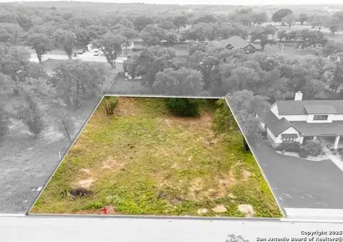 116 LAUREL HEIGHTS, La Vernia, TX 78121