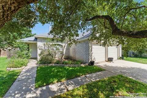 320 Meadow Park, New Braunfels, TX 78130