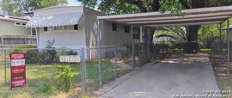 8416 Northmont Dr, San Antonio, TX 78239