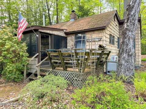 30 The Back Road, Bolton, NY 12814