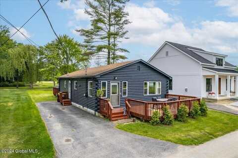 19 Kozy Lane, Malta, NY 12020