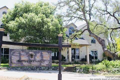 111 Kendall Oaks, Boerne, TX 78006