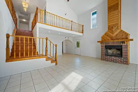 714 N Carroll, Poth, TX 78147