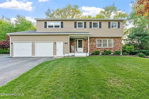 1040 Gates Drive, Rotterdam, NY 12306