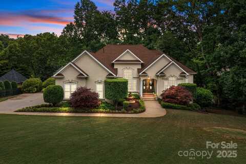 400 Maymont Drive, Cramerton, NC 28032