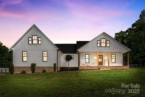 4453 Buffalo Shoals Road, Maiden, NC 28650
