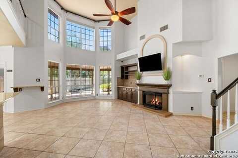 2611 Caravan Circle, San Antonio, TX 78258