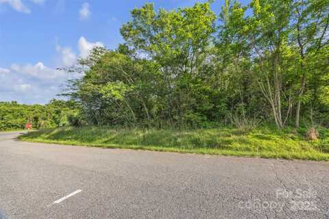 35 R E Johnson Lane, Hiddenite, NC 28636