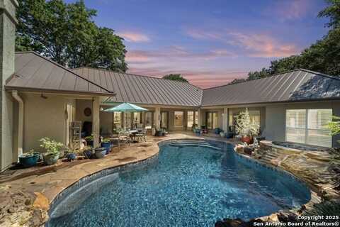 74 Granburg Circle, San Antonio, TX 78218